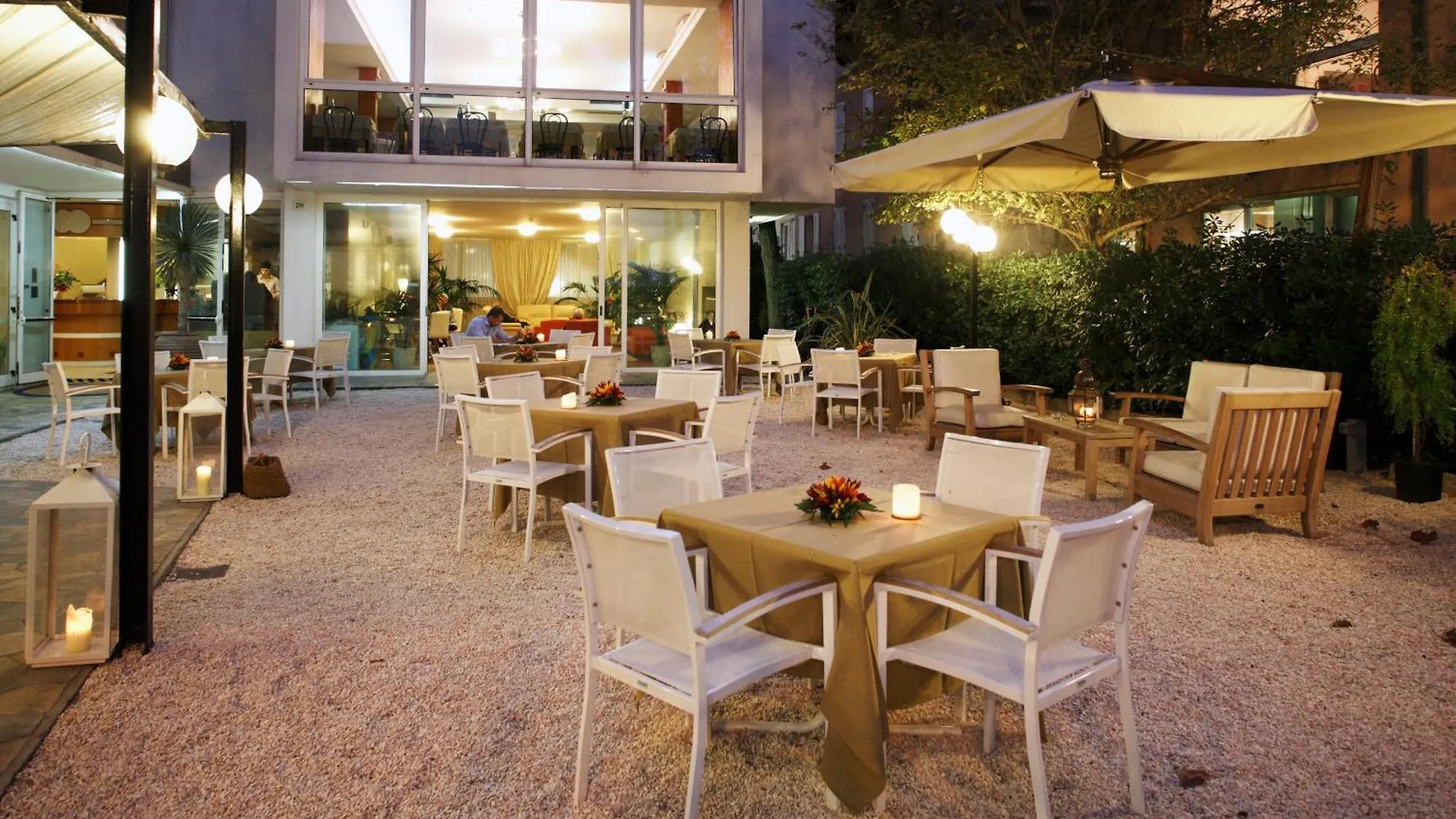 ***  Hotel Airone Римини Италия